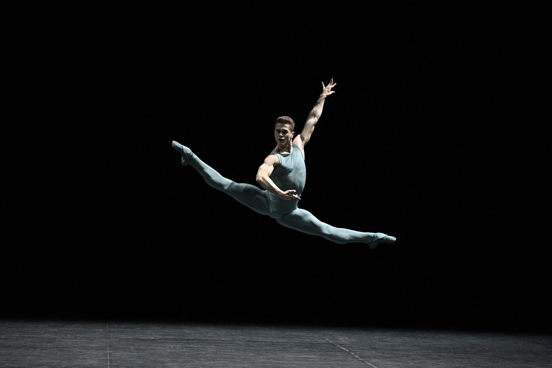 Rhys Antoni Yeomans in Blake Works I © Laurent Liotardo